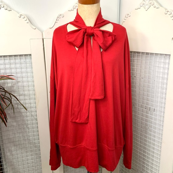 CAbi firebrick red “Tess” long sleeve tee- L - Picture 4 of 16